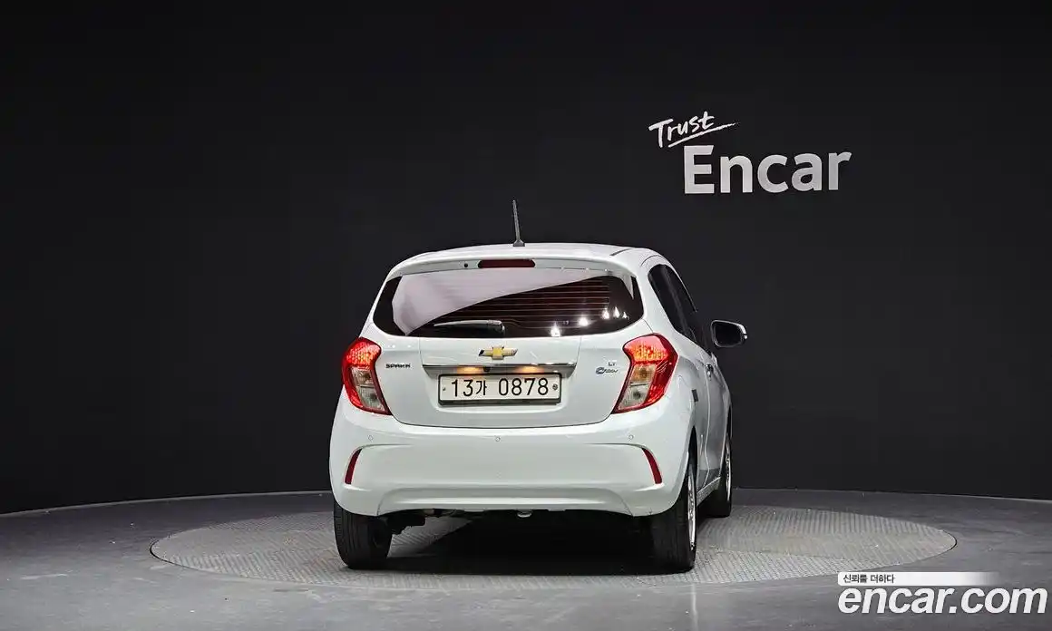 Chevrolet Spark 2016 1.0 автомат (гидро), фото 4