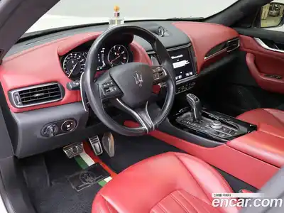 Maserati Levante 2022 2.0 автомат (гидро), миниатюра 6 Maserati Levante 2022 2.0 автомат (гидро), миниатюра 6