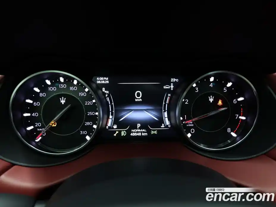 Maserati Levante 2022 2.0 автомат (гидро), фото 8 Maserati Levante 2022 2.0 автомат (гидро), фото 8