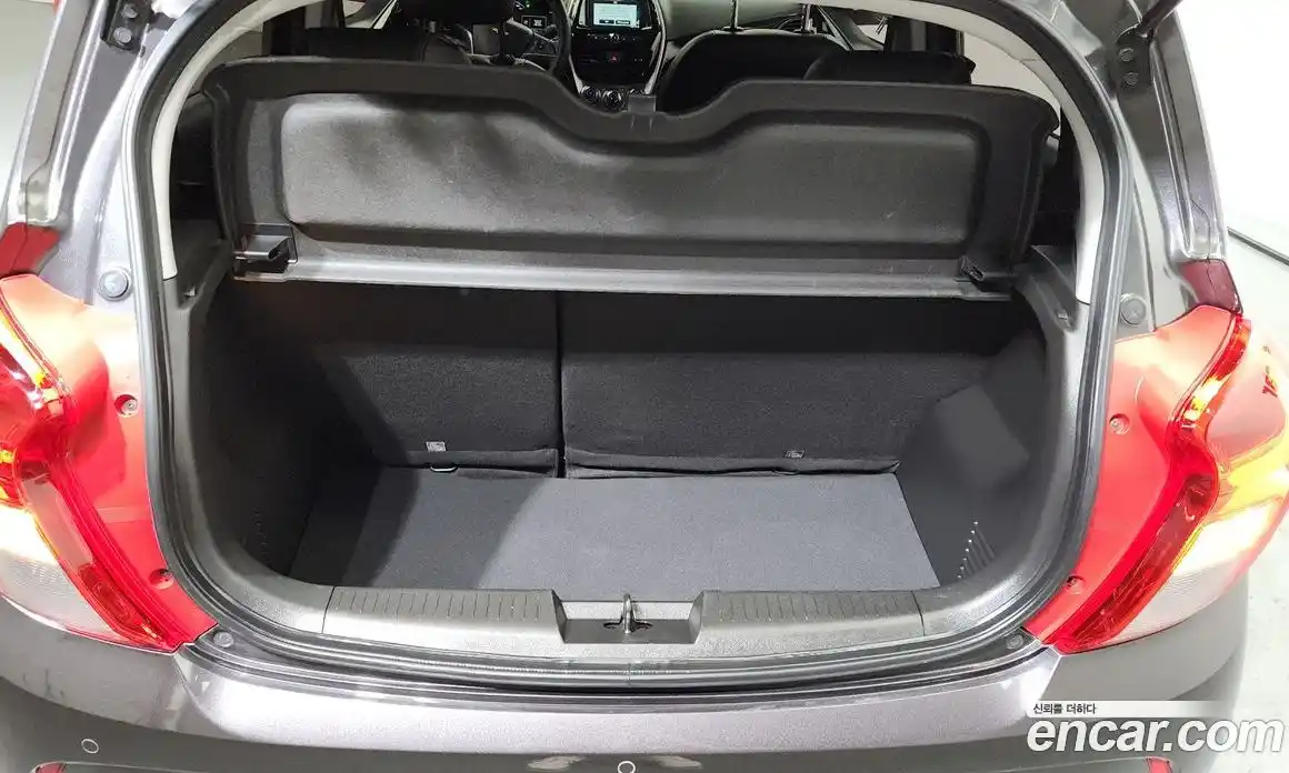Chevrolet Spark 2015 1.0 автомат (гидро), фото 20