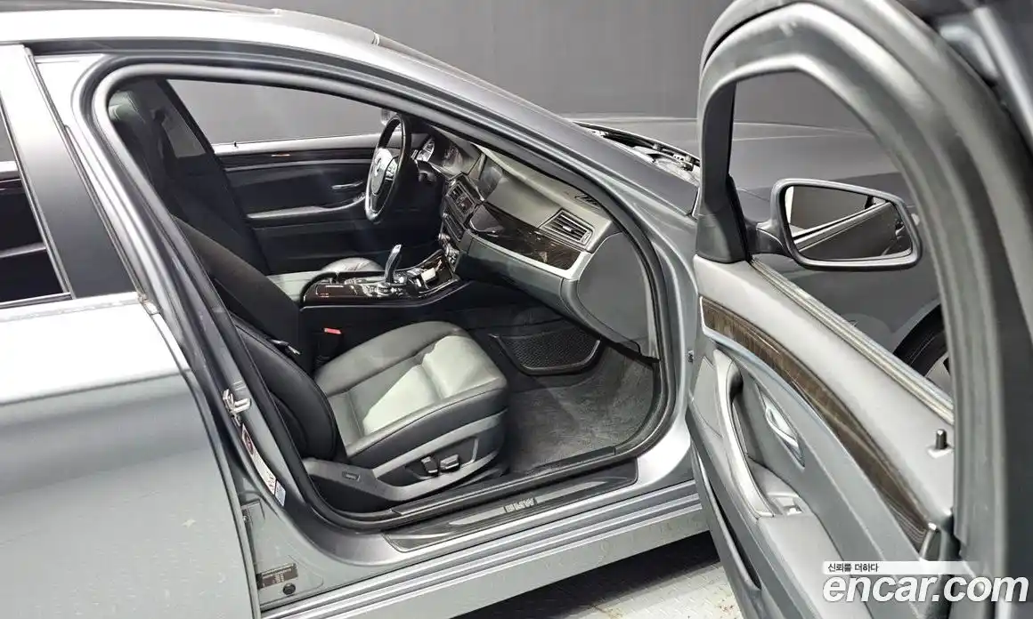 BMW 5 серия 2011 2.0 автомат (гидро), фото 11