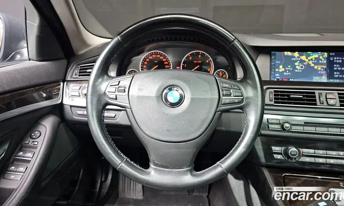 BMW 5 серия 2011 2.0 автомат (гидро), фото 13