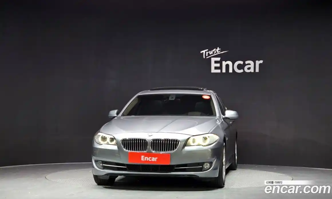 BMW 5 серия 2011 2.0 автомат (гидро), фото 3