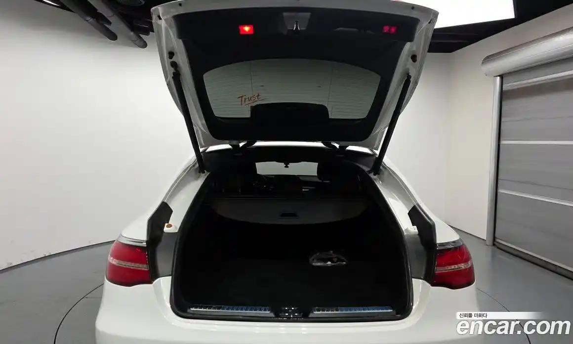 Mercedes-Benz GLC-Class 2019 2.0 автомат (гидро), фото 20