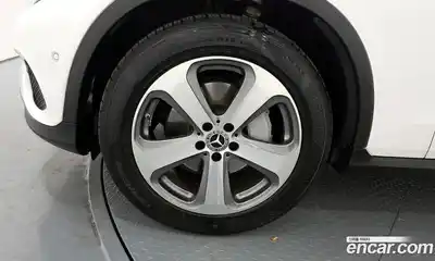 Mercedes-Benz GLC-Class 2019 2.0 автомат (гидро), миниатюра 5