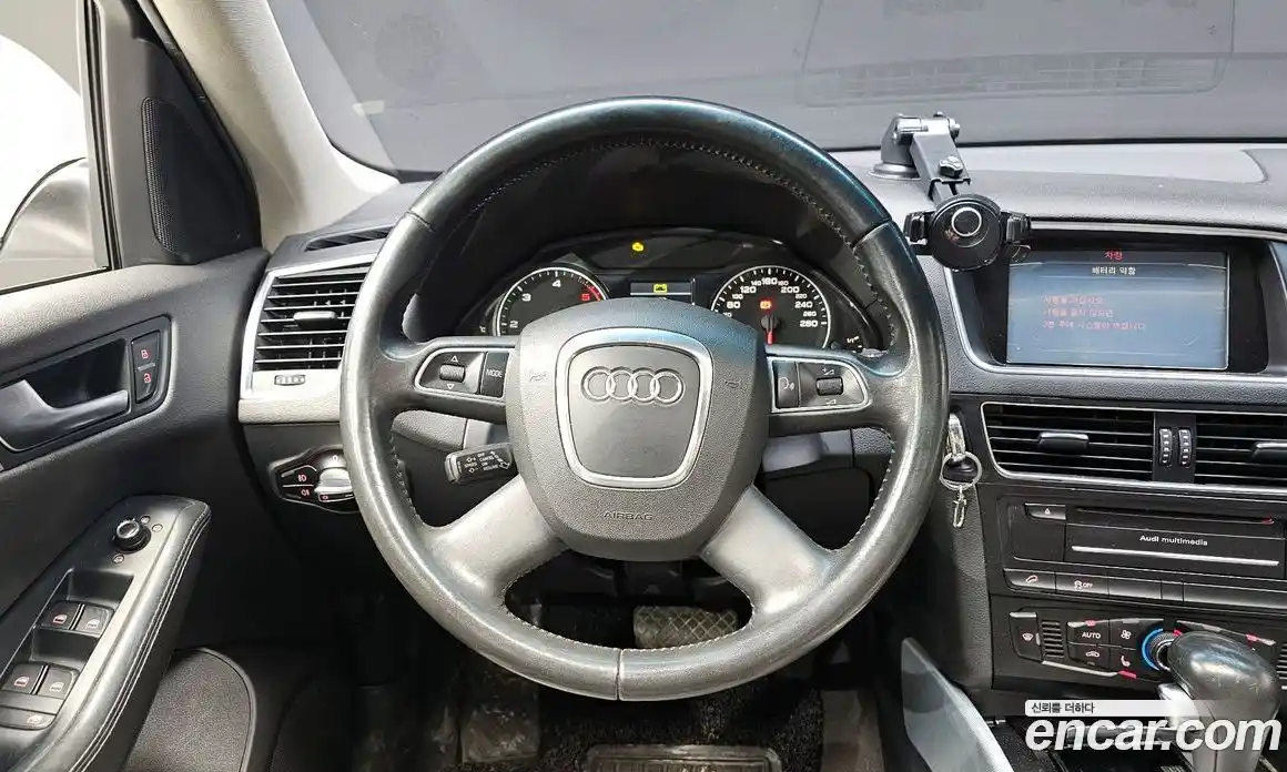 Audi Q5 2010 2.0 автомат (гидро), фото 13