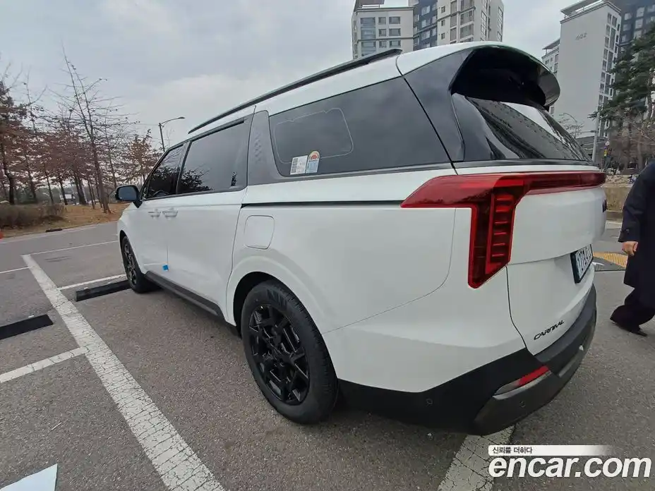 Kia Carnival 2026 3.5 автомат (гидро), фото 4