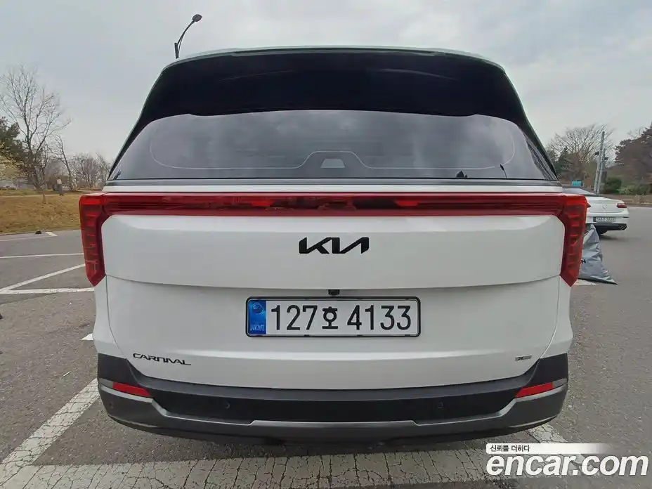 Kia Carnival 2026 3.5 автомат (гидро), фото 5
