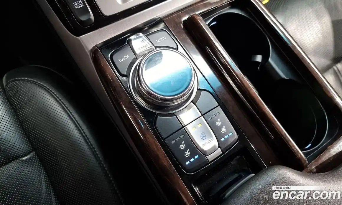 Genesis EQ900 2016 3.8 автомат (гидро), фото 16