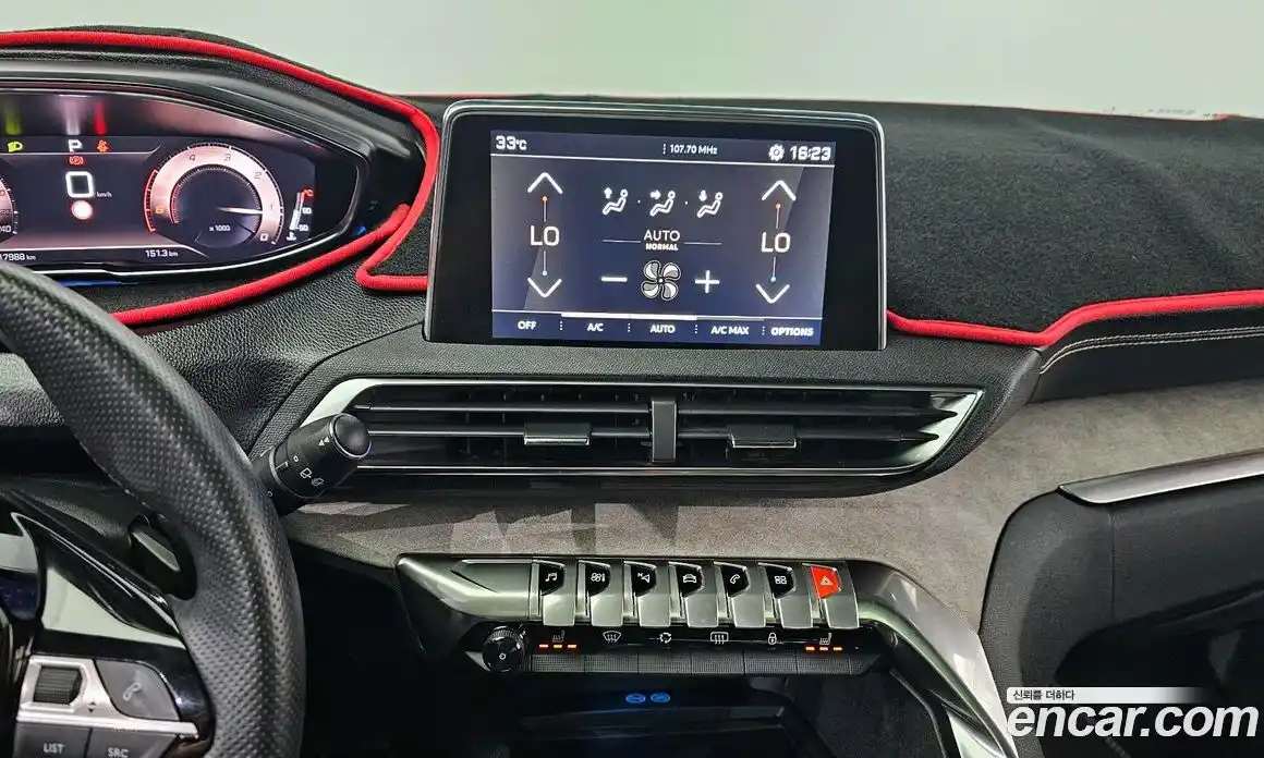 Peugeot 5008 2021 1.5 автомат (гидро), фото 14
