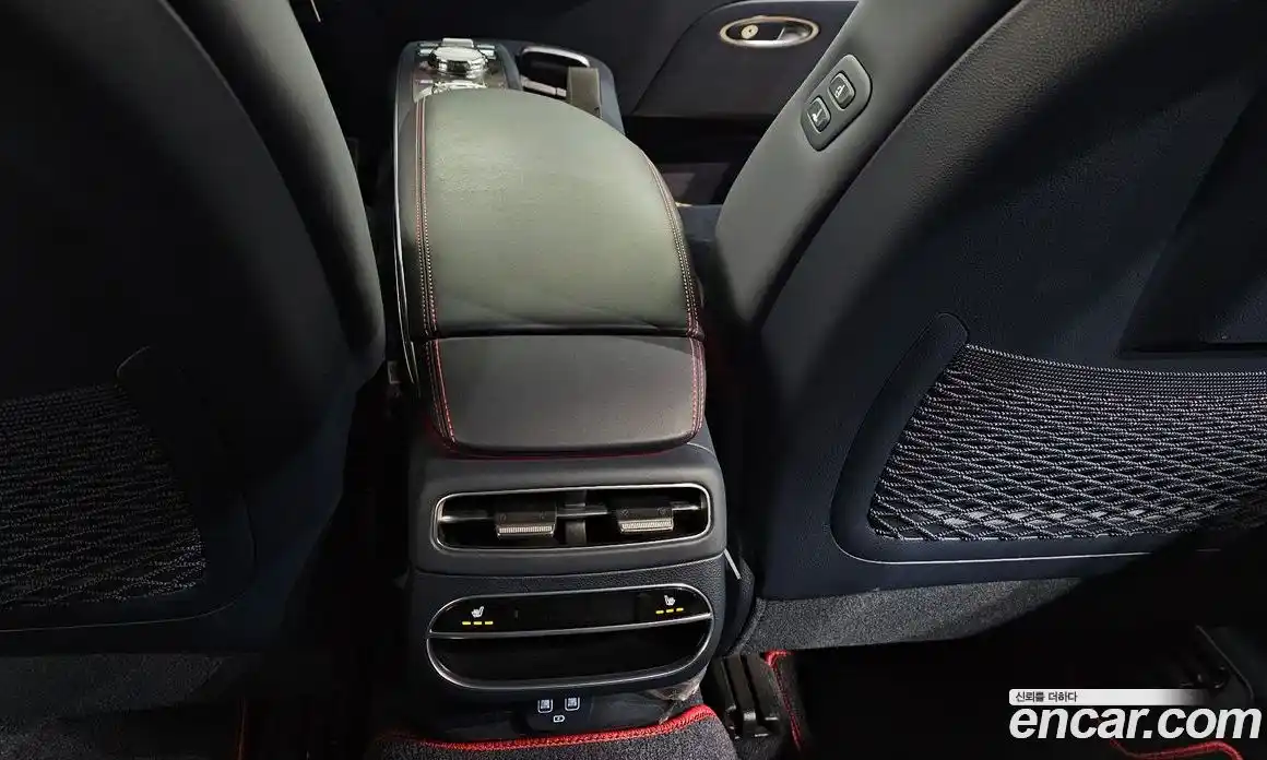 Genesis GV70 2021 2.5 автомат (гидро), фото 18