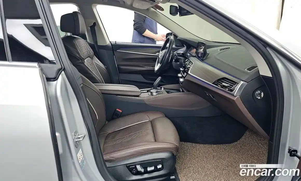 BMW 6 серия 2019 3.0 автомат (гидро), фото 17