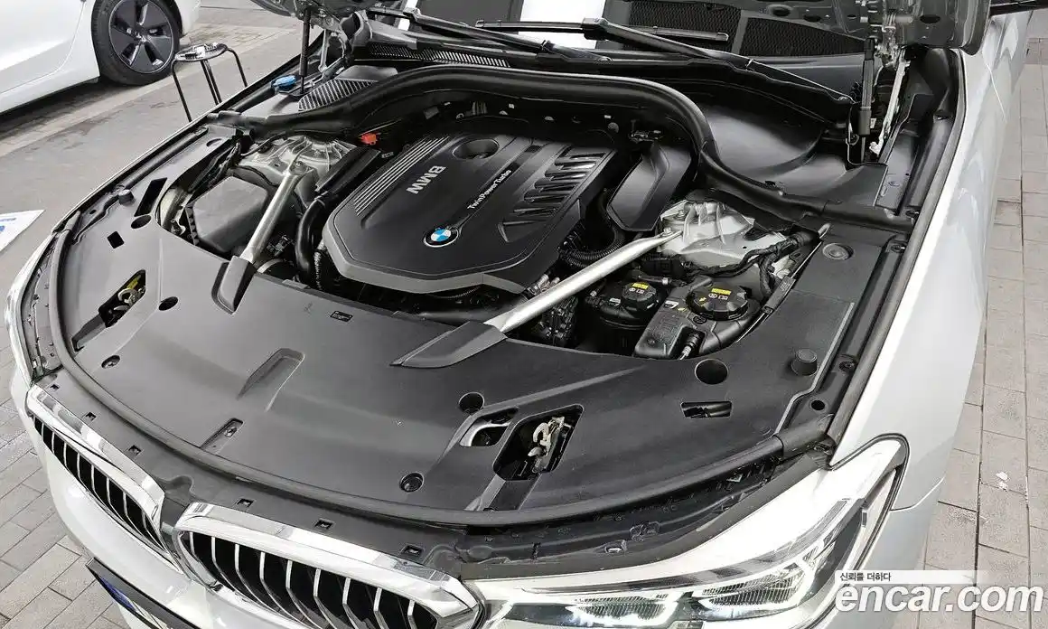 BMW 6 серия 2019 3.0 автомат (гидро), фото 6