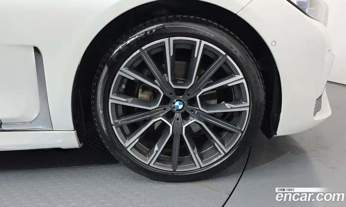 BMW 7 серия 2021 3.0 автомат (гидро), фото 5