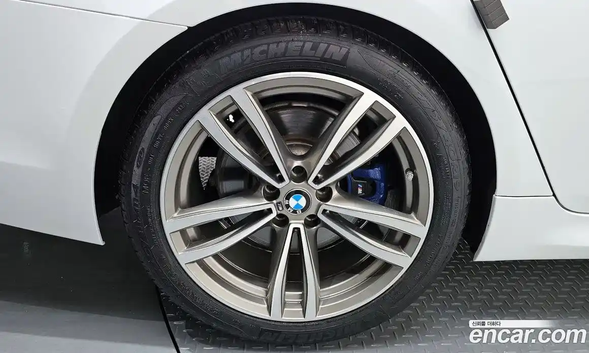 BMW 5 серия 2019 2.0 автомат (гидро), фото 5