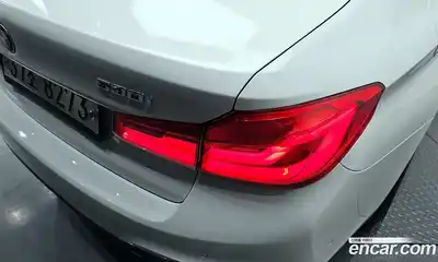 BMW 5 серия 2019 2.0 автомат (гидро), миниатюра 9