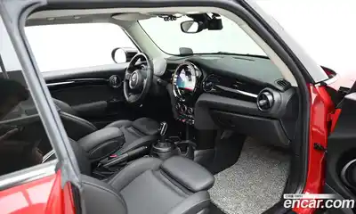 Mini Cooper 2022 2.0 автомат (гидро), миниатюра 7