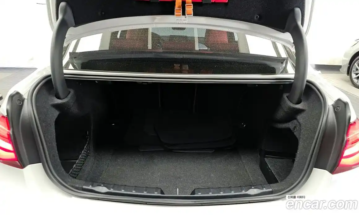 BMW 3 серия 2018 2.0 автомат (гидро), фото 20