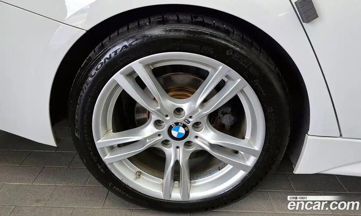 BMW 3 серия 2018 2.0 автомат (гидро), фото 5
