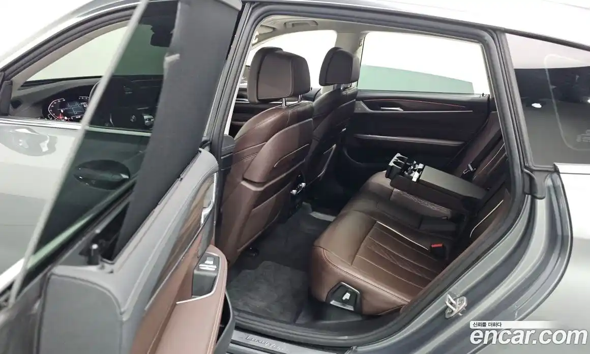 BMW 6 серия 2023 2.0 автомат (гидро), фото 19