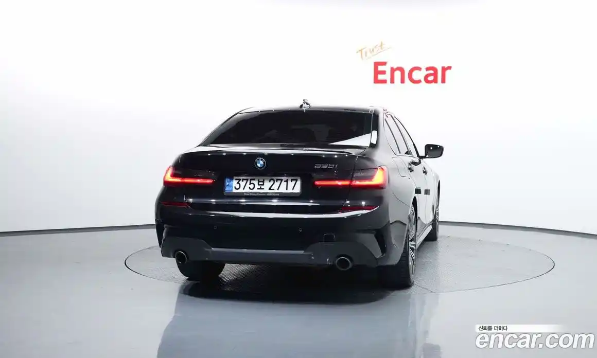 BMW 3 серия 2021 2.0 автомат (гидро), фото 4