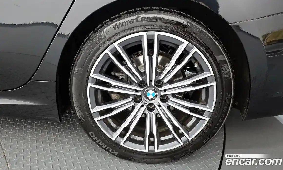 BMW 3 серия 2021 2.0 автомат (гидро), фото 7