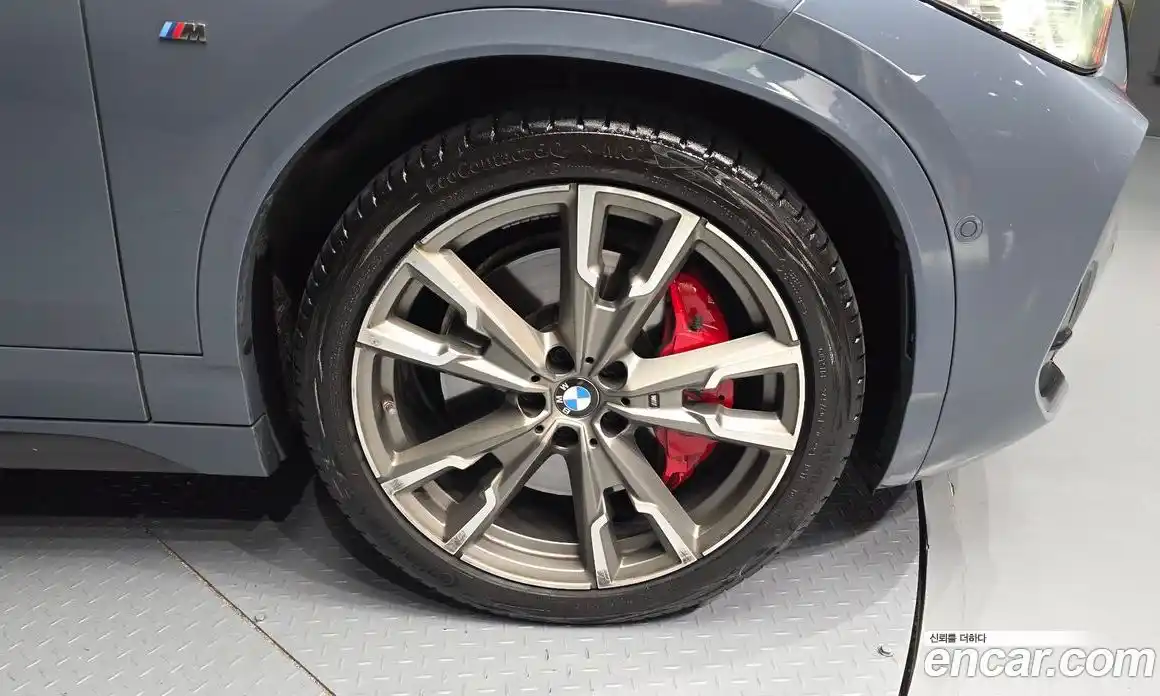 BMW X2 2021 2.0 автомат (гидро), фото 5