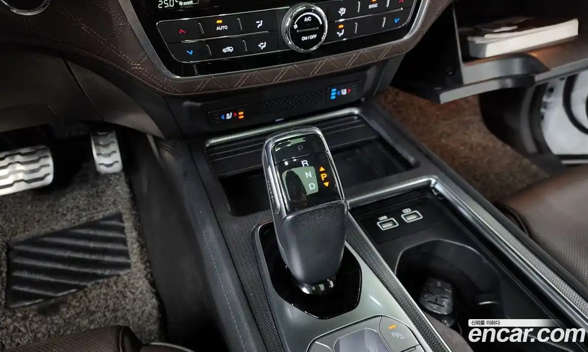SsangYong Rexton 2022 2.2 автомат (гидро), фото 9