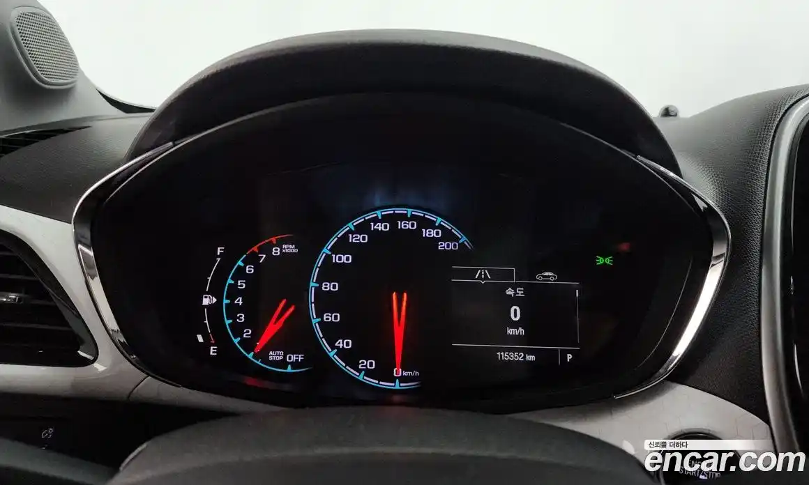 Chevrolet Spark 2016 1.0 автомат (гидро), фото 11