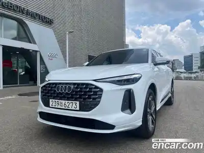 Audi Q5, 2025, 1 863 км