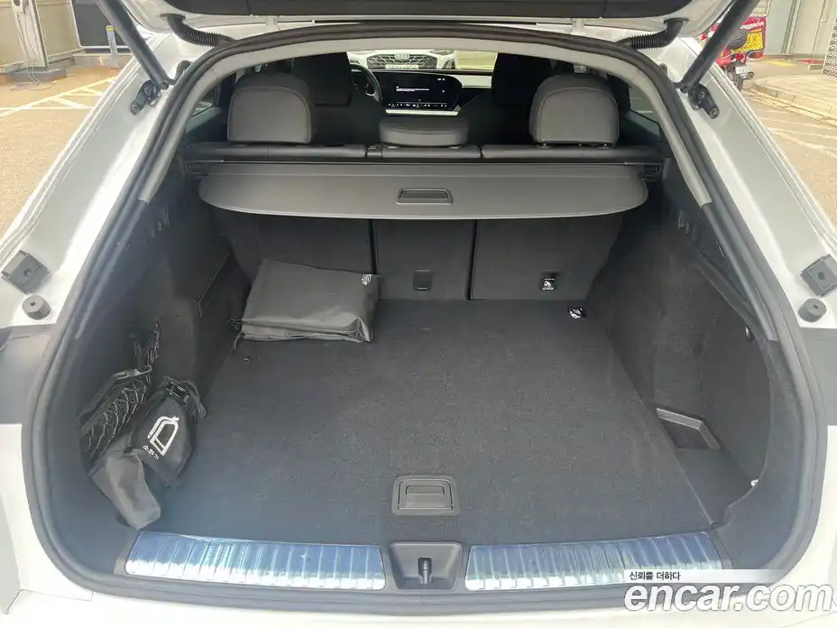Audi Q5 2025 2.0 автомат (гидро), фото 18