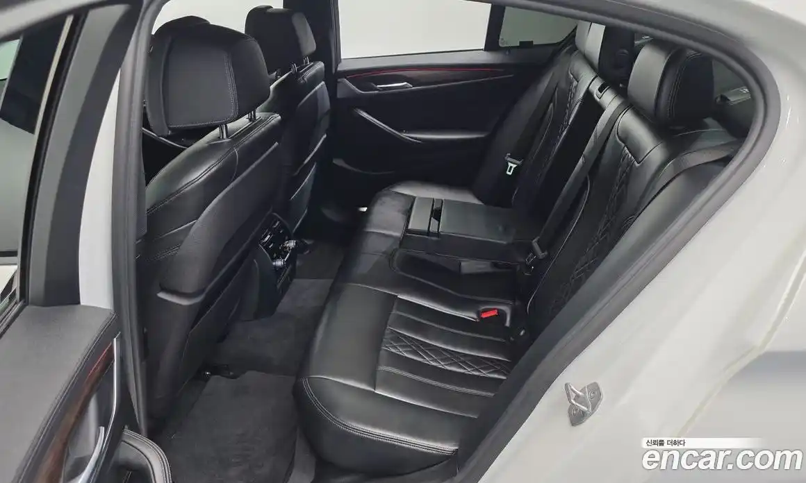 BMW 5 серия 2017 2.0 автомат (гидро), фото 18