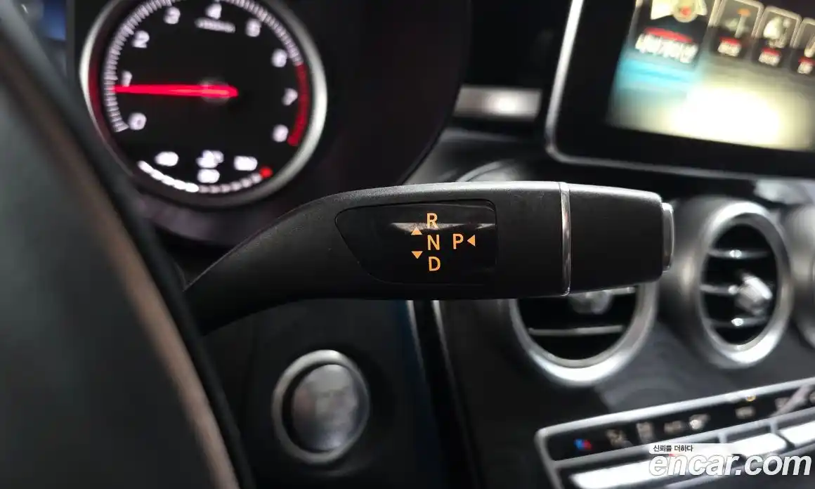Mercedes-Benz GLC-Class 2019 2.0 гидро, фото 8 Mercedes-Benz GLC-Class 2019 2.0 гидро, фото 8