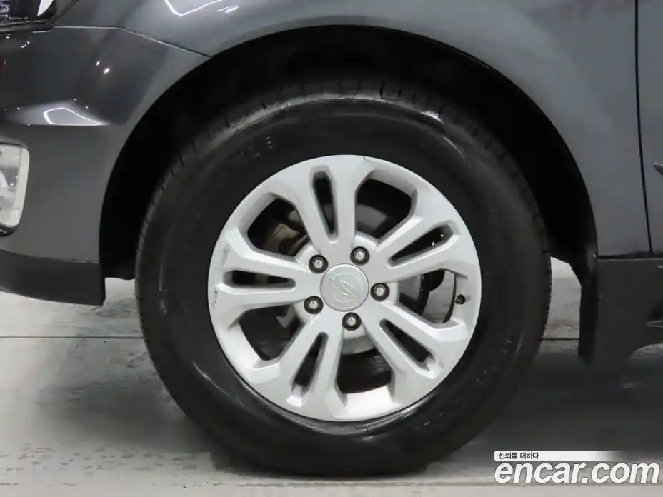 SsangYong Korando 2016 2.2 автомат (гидро), фото 5