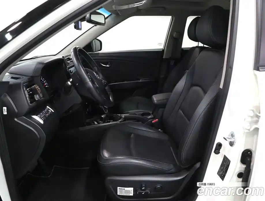 SsangYong TIBOLI 2019 1.5 автомат (гидро), фото 15