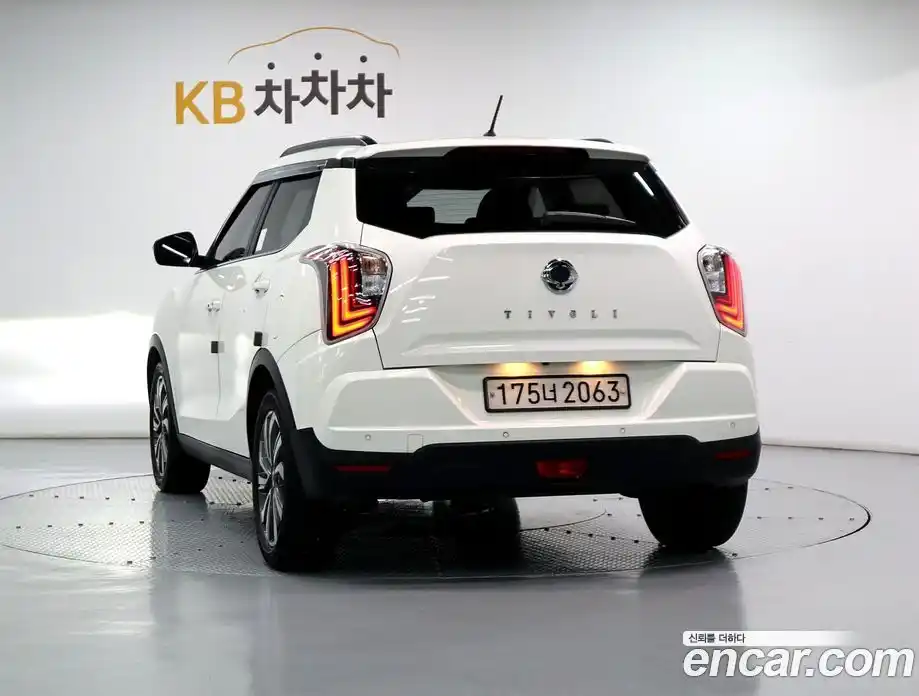 SsangYong TIBOLI 2019 1.5 автомат (гидро), фото 4