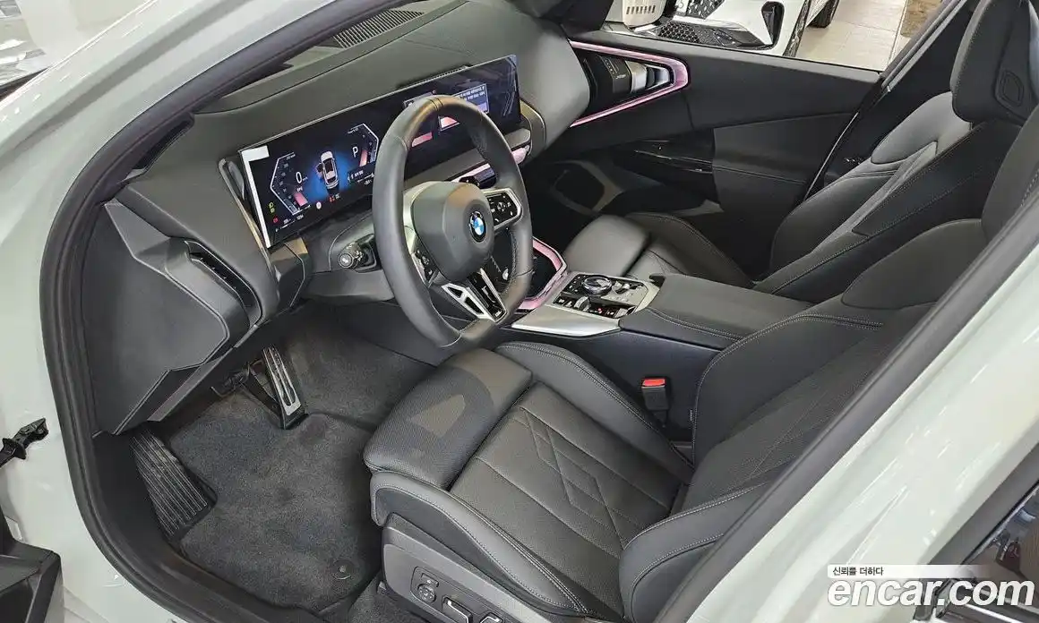 BMW X3 2026 2.0 автомат (гидро), фото 12