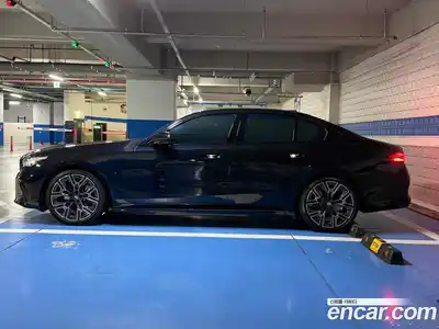 BMW 5 серия 2025 2.0 автомат (гидро), миниатюра 3