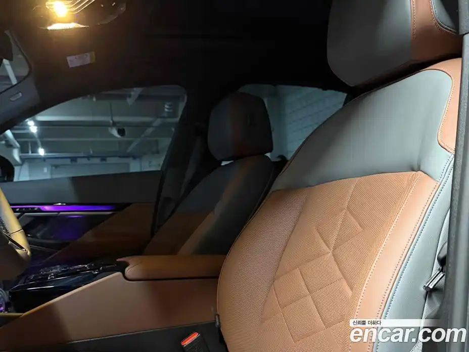 BMW 5 серия 2025 2.0 автомат (гидро), фото 10