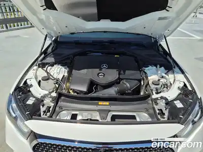 Mercedes-Benz E-Class 2025 2.0 автомат (гидро), миниатюра 6