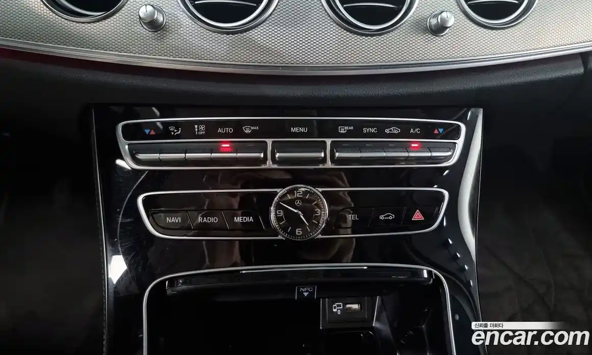 Mercedes-Benz E-Class 2018 2.0 автомат (гидро), фото 19