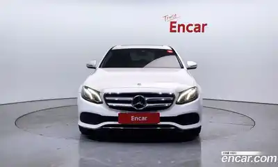 Mercedes-Benz E-Class 2018 2.0 автомат (гидро), миниатюра 3