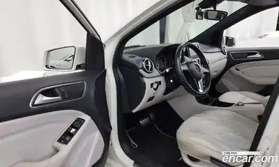 Mercedes-Benz B-Class 2013 1.8 гидро, миниатюра 10 Mercedes-Benz B-Class 2013 1.8 гидро, миниатюра 10