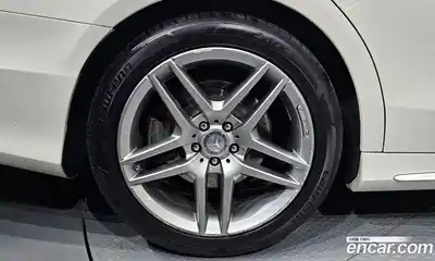 Mercedes-Benz S-Class 2015 4.7 гидро, миниатюра 5 Mercedes-Benz S-Class 2015 4.7 гидро, миниатюра 5