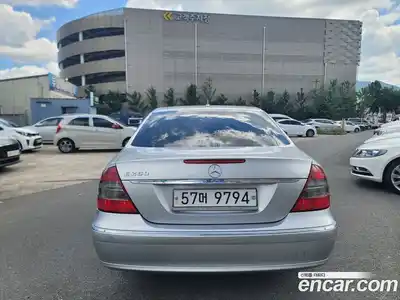 Mercedes-Benz E-Class 2009 3.0 автомат (гидро), миниатюра 6