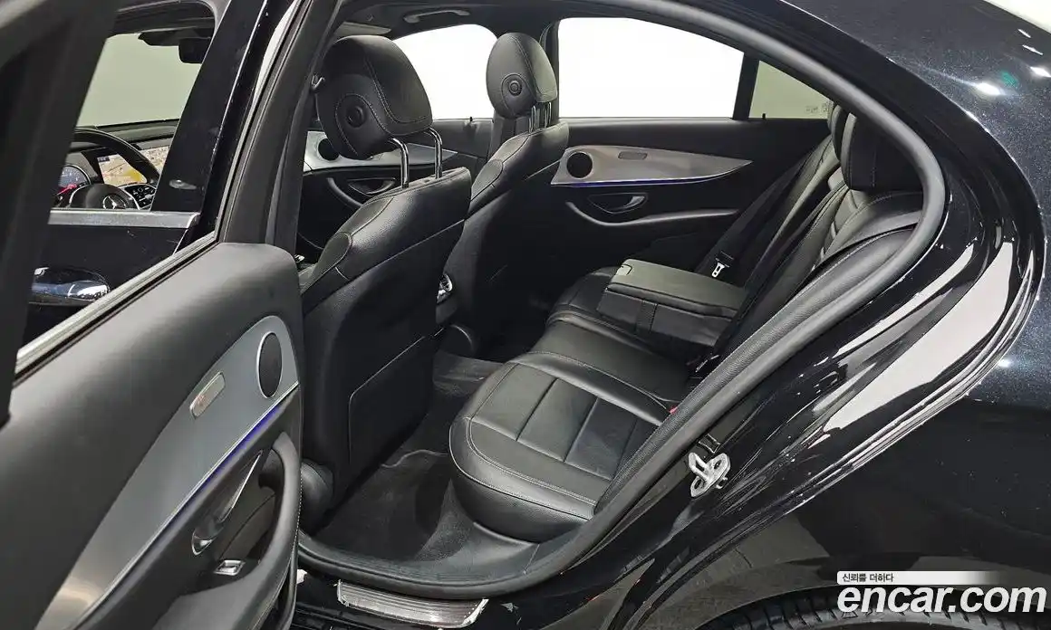 Mercedes-Benz E-Class 2019 2.0 автомат (гидро), фото 11