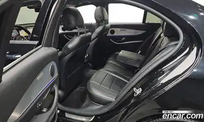 Mercedes-Benz E-Class 2019 2.0 автомат (гидро), миниатюра 11