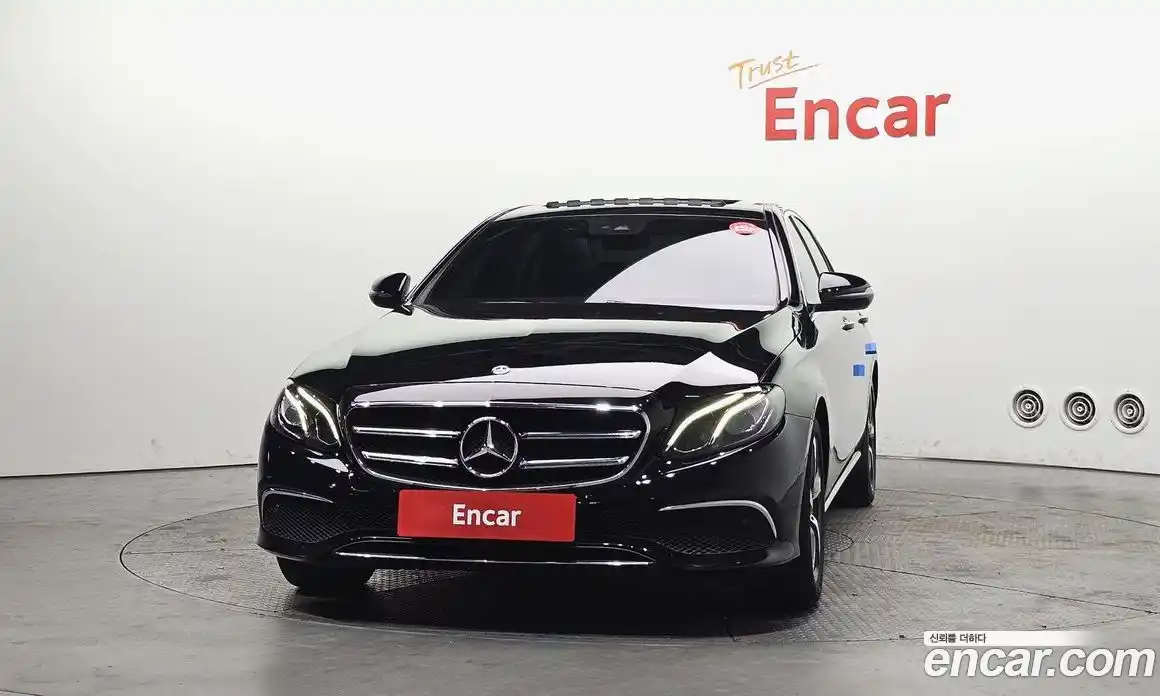 Mercedes-Benz E-Class 2019 2.0 автомат (гидро), фото 3
