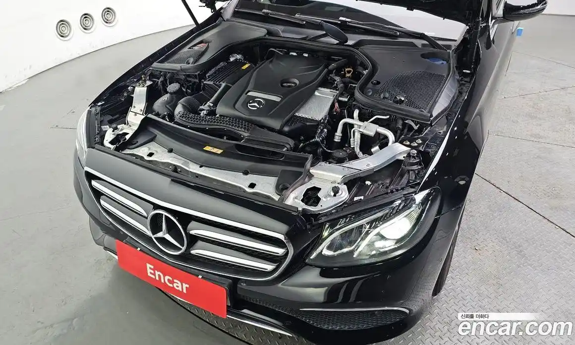 Mercedes-Benz E-Class 2019 2.0 автомат (гидро), фото 6