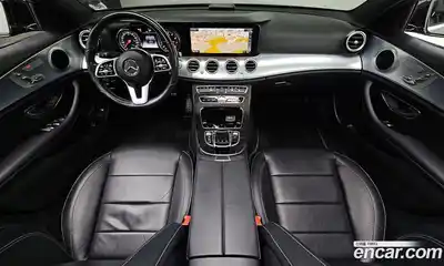 Mercedes-Benz E-Class 2019 2.0 автомат (гидро), миниатюра 7